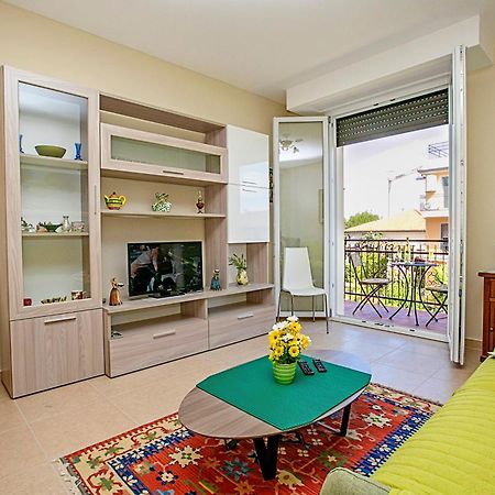 Villa Mimosa - Appartamento 2 - Happy Rentals Desenzano del Garda Eksteriør billede